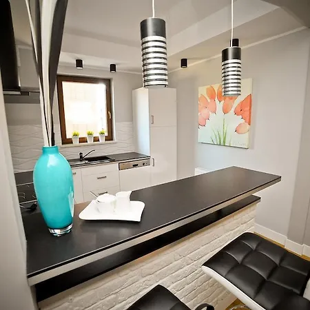 Sopocka Rezydencja - Apartament Turkusowy 소포트